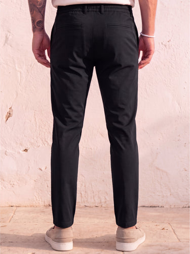DUESY Black