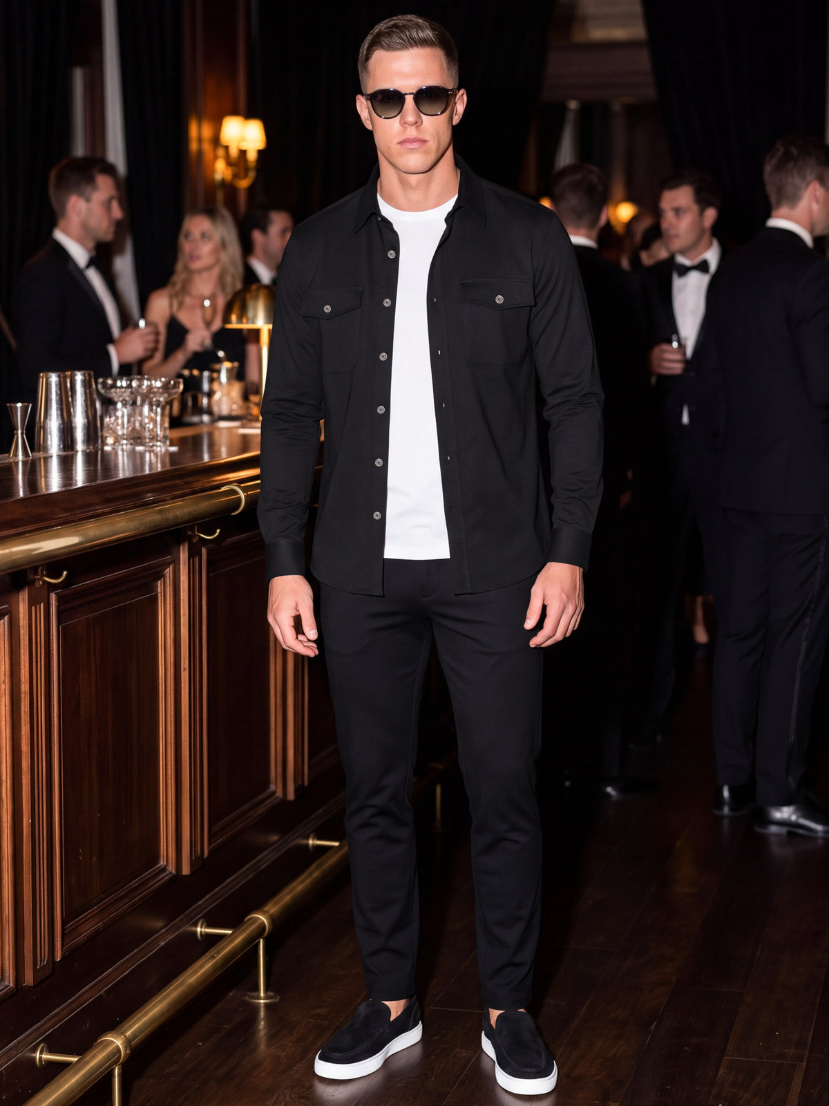 FINN-PM Black Party Look