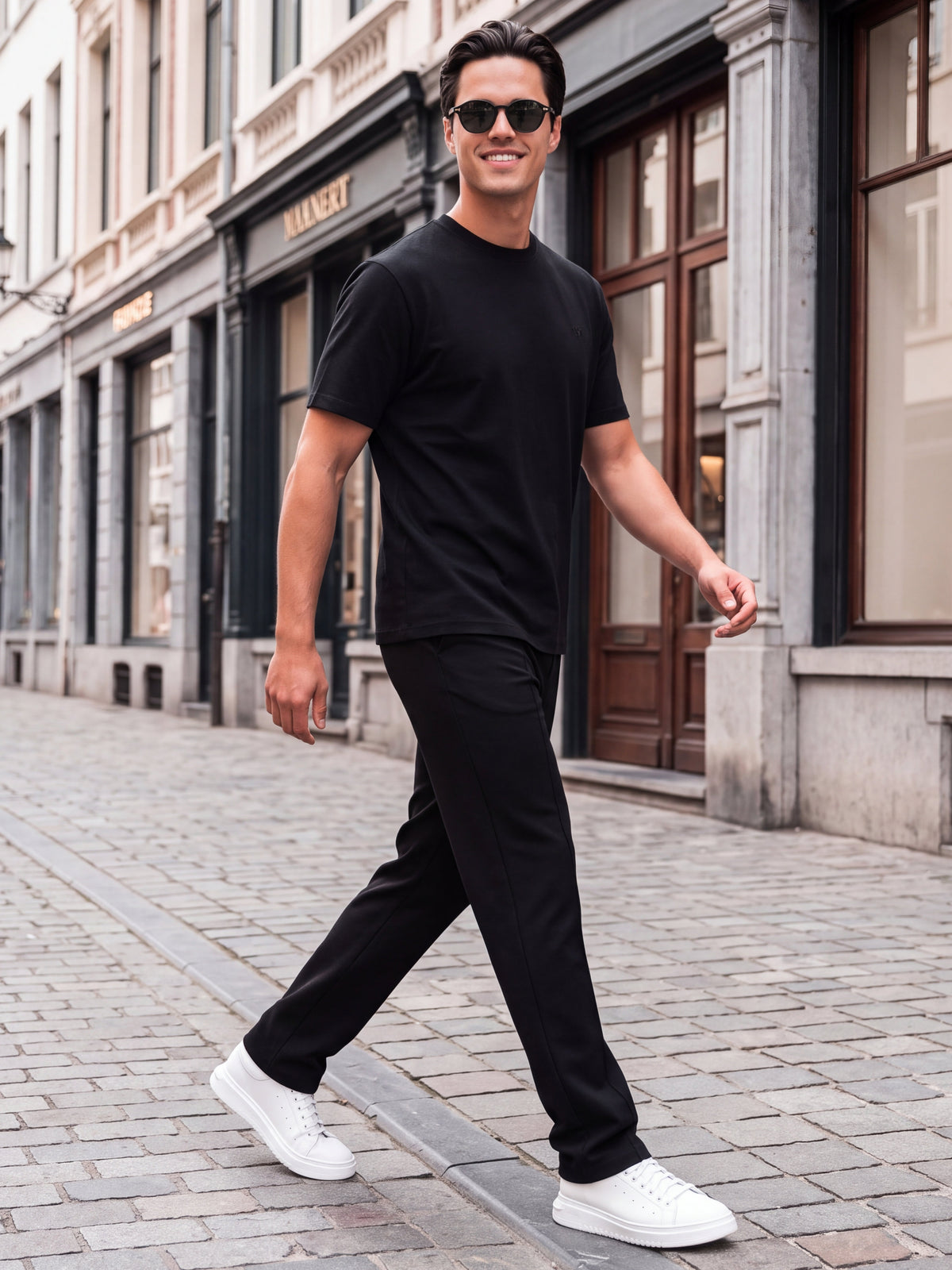Metis Black & Rondack Black