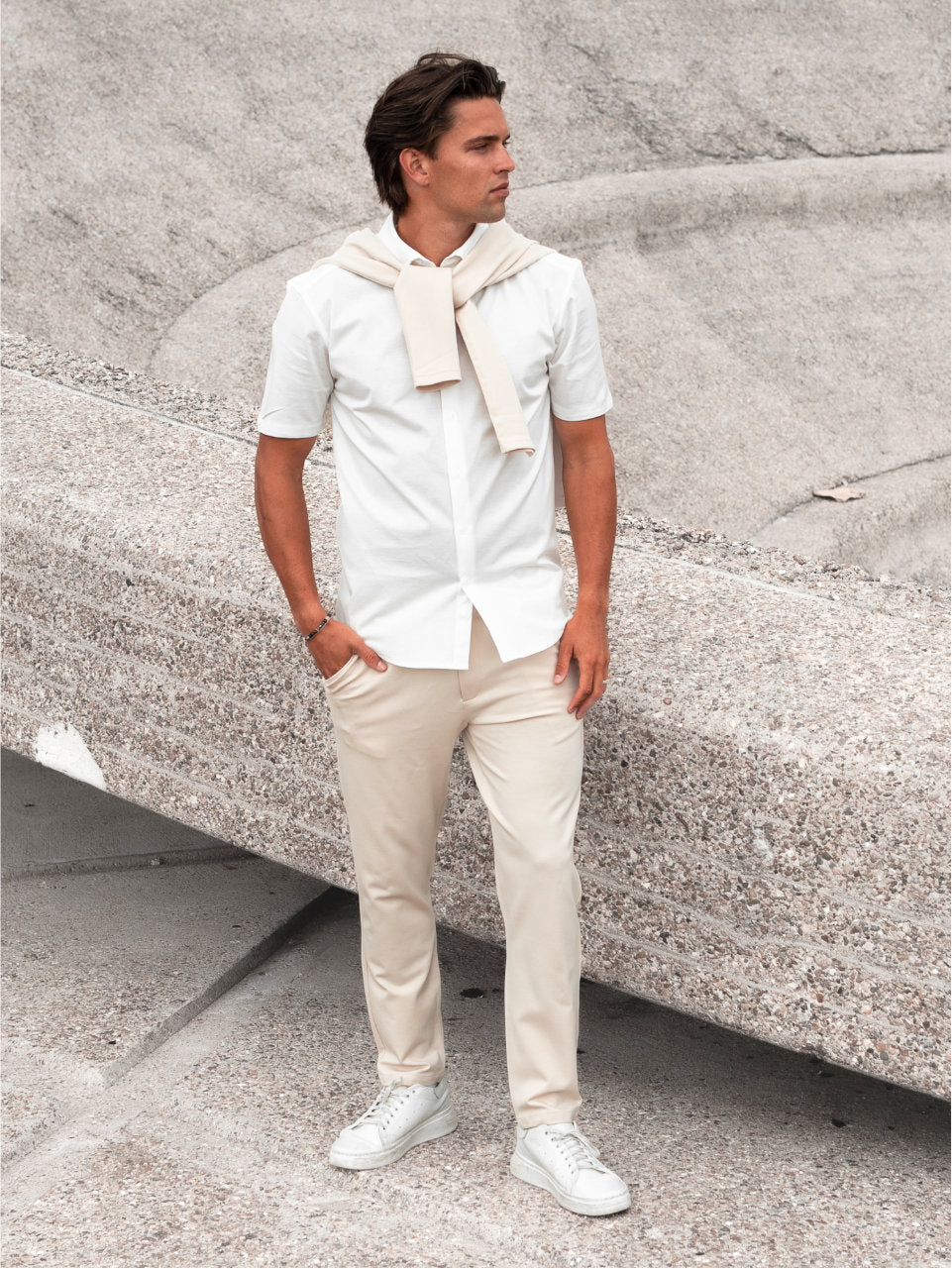 Sol Y Mar Look | NEIL-SS White & CLAY-HP-LS Sugar & OSCAR LightBeige
