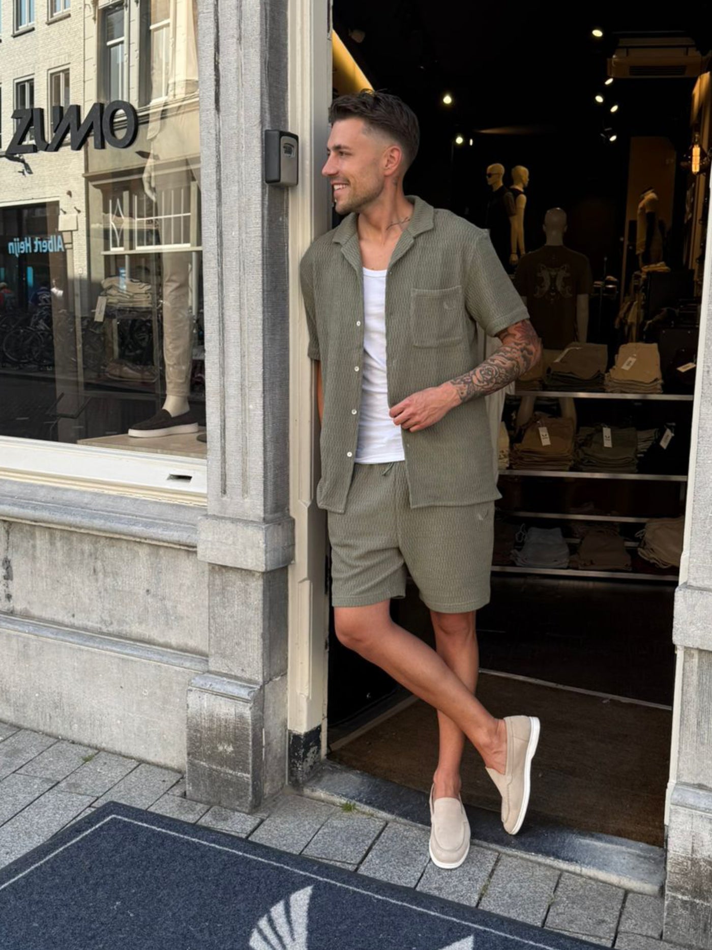 Open Knitted Twinset Look | ZUMO Den Bosch