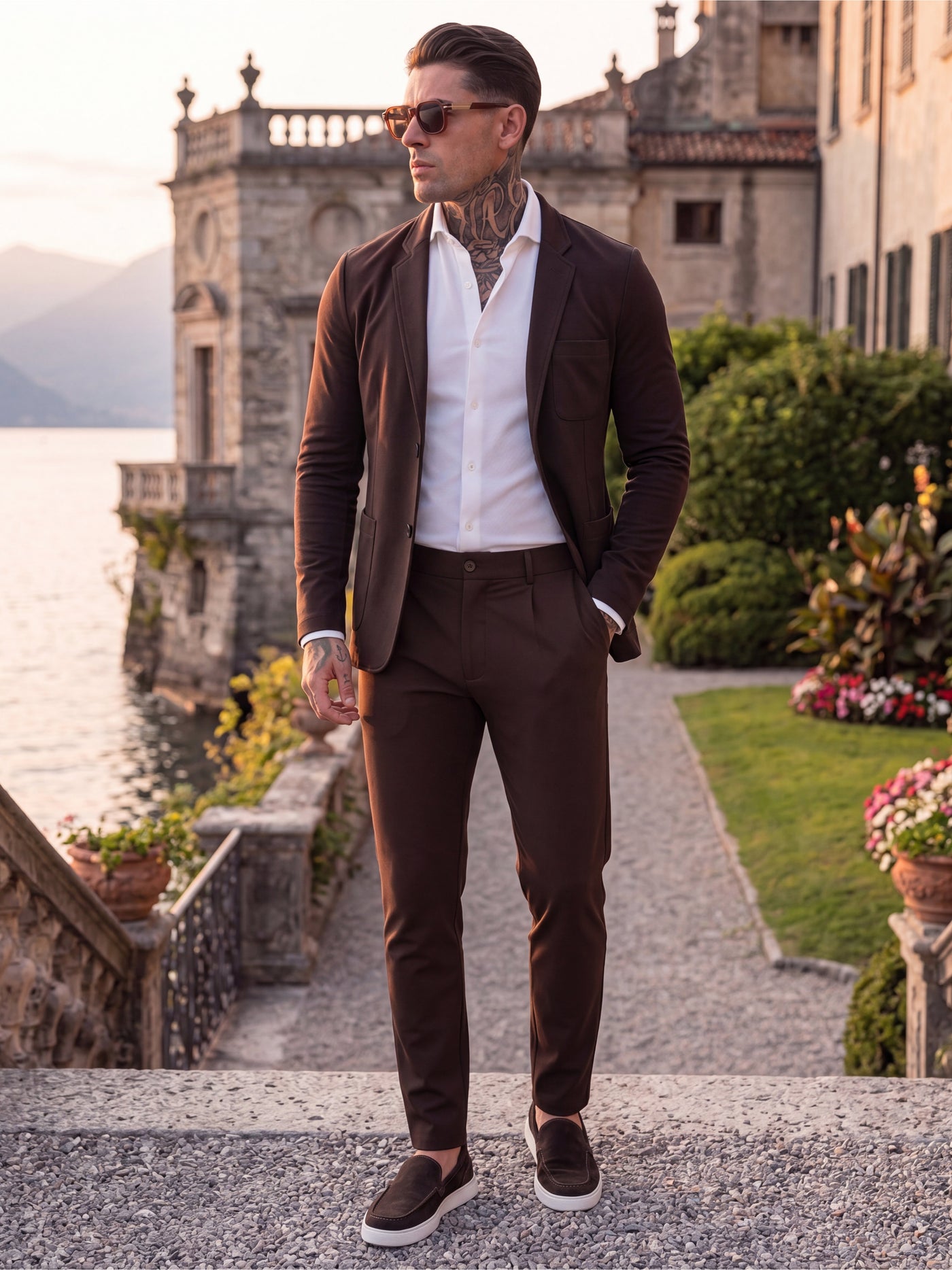 The Guest List Look 3